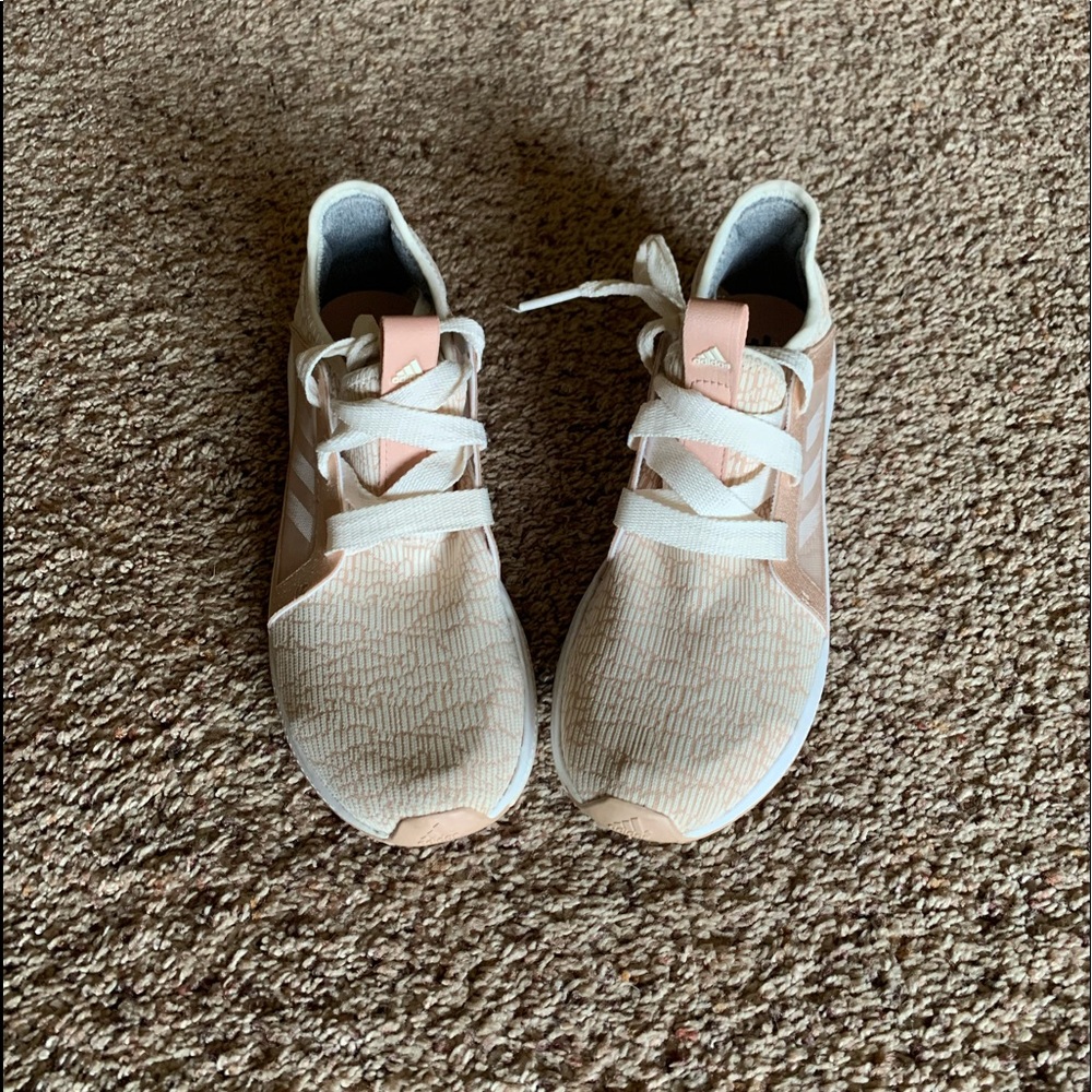 Adidas Boost Edge Lux